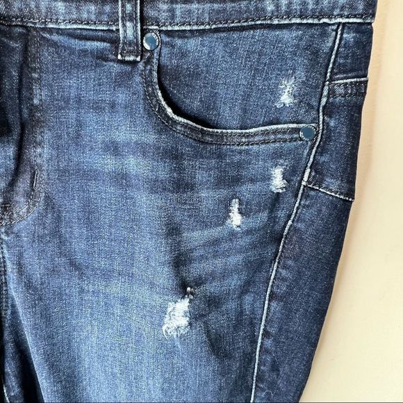 TORRID bombshell skinny jean medium wash size 14 - Picture 8 of 10